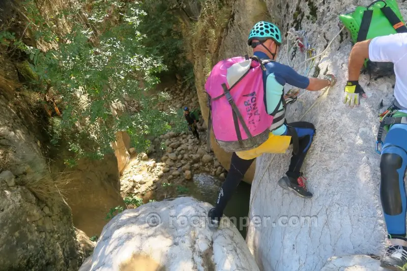 Barranco del Buitre Inferior o Cerrada de Lezar