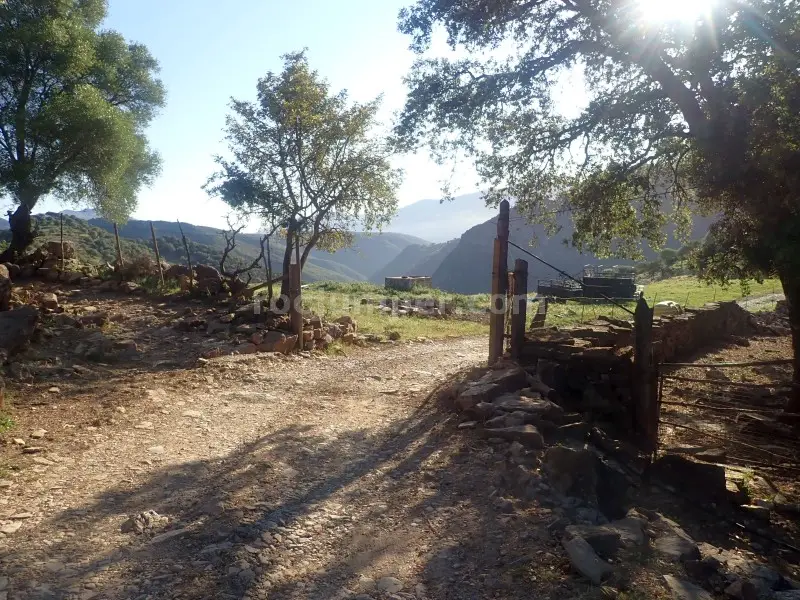 Barranco Las Buitreras o Guadiaro El Colmenar, Málaga La Catedral de Barranco en Andalucía