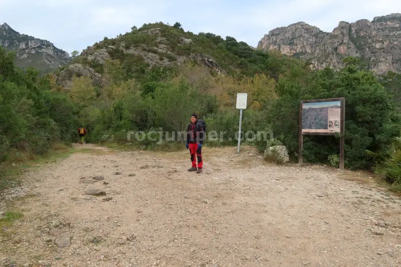 Barranc Cova Pintada por Toll de Brossa