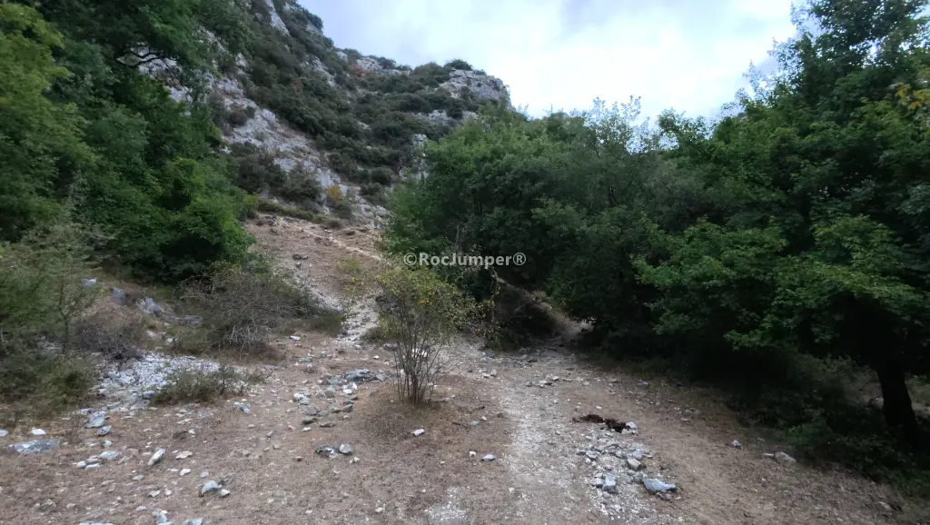 Cueva de la Leze por el Ojo del Búho
