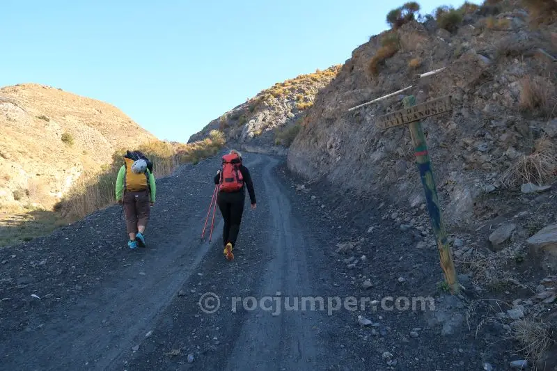 Barranco de la Mina o Barranco de los Morenos + Mina de Geoda