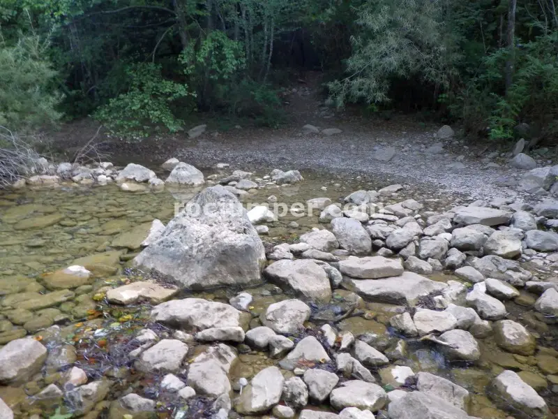 Barranc de Sant Aniol Sadernes, Girona Regulado