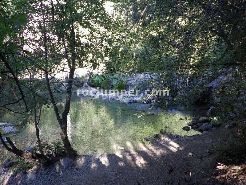 Barranc de Sant Aniol Sadernes, Girona Regulado