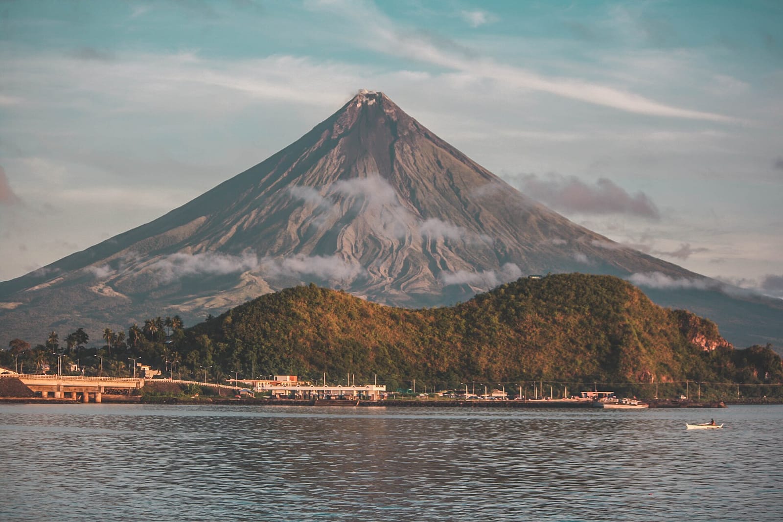 Mayon