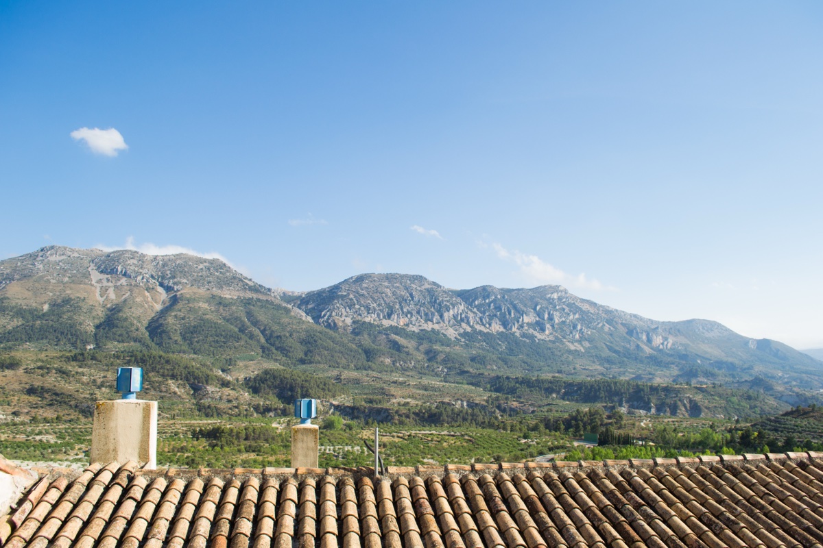 Serrella